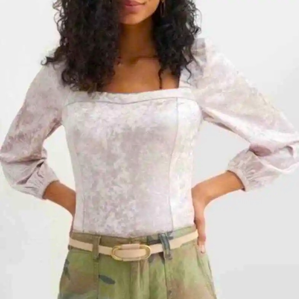 Anthropologie Pale Lavender Square-Neck Puff Sleeve Blouse